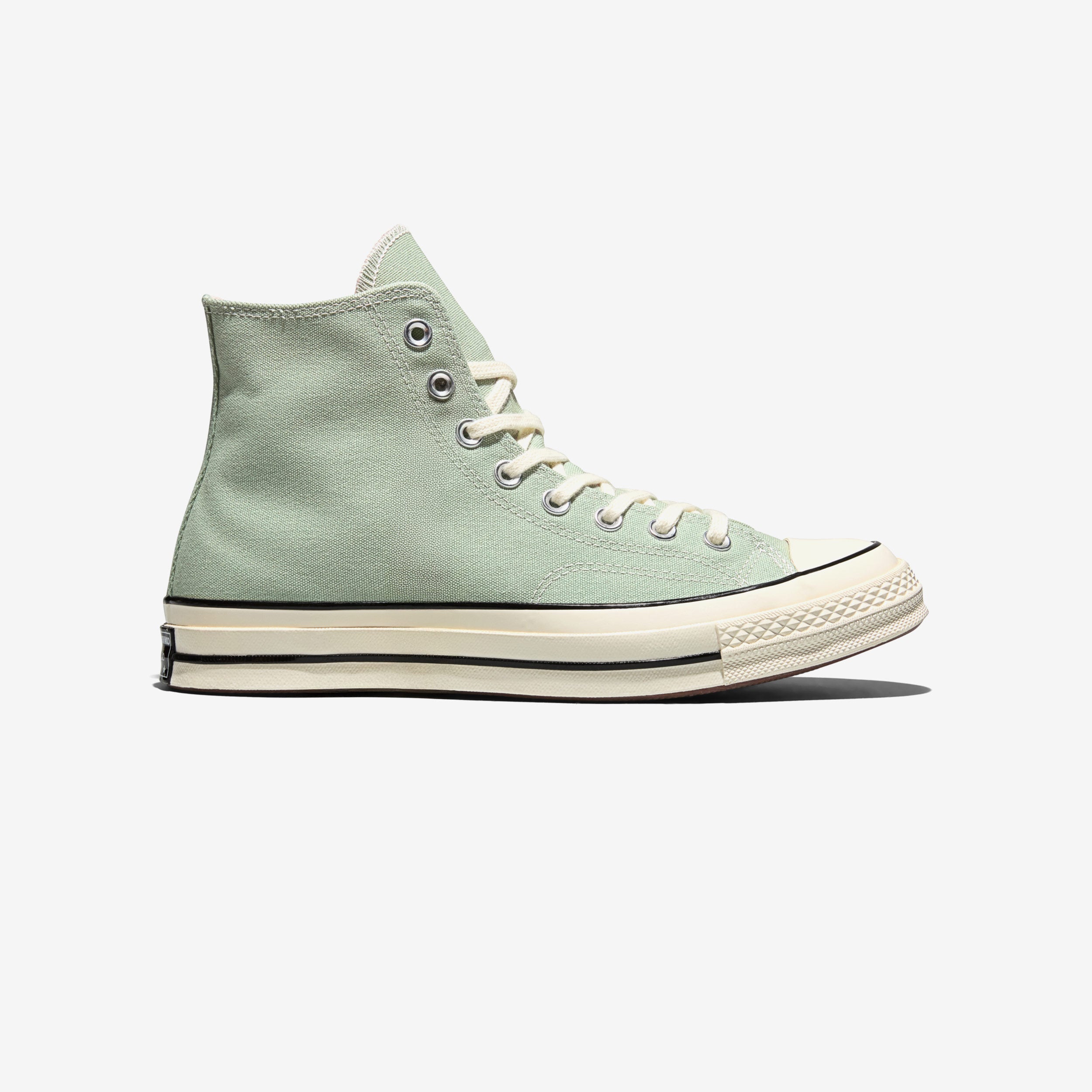 Chuck 70