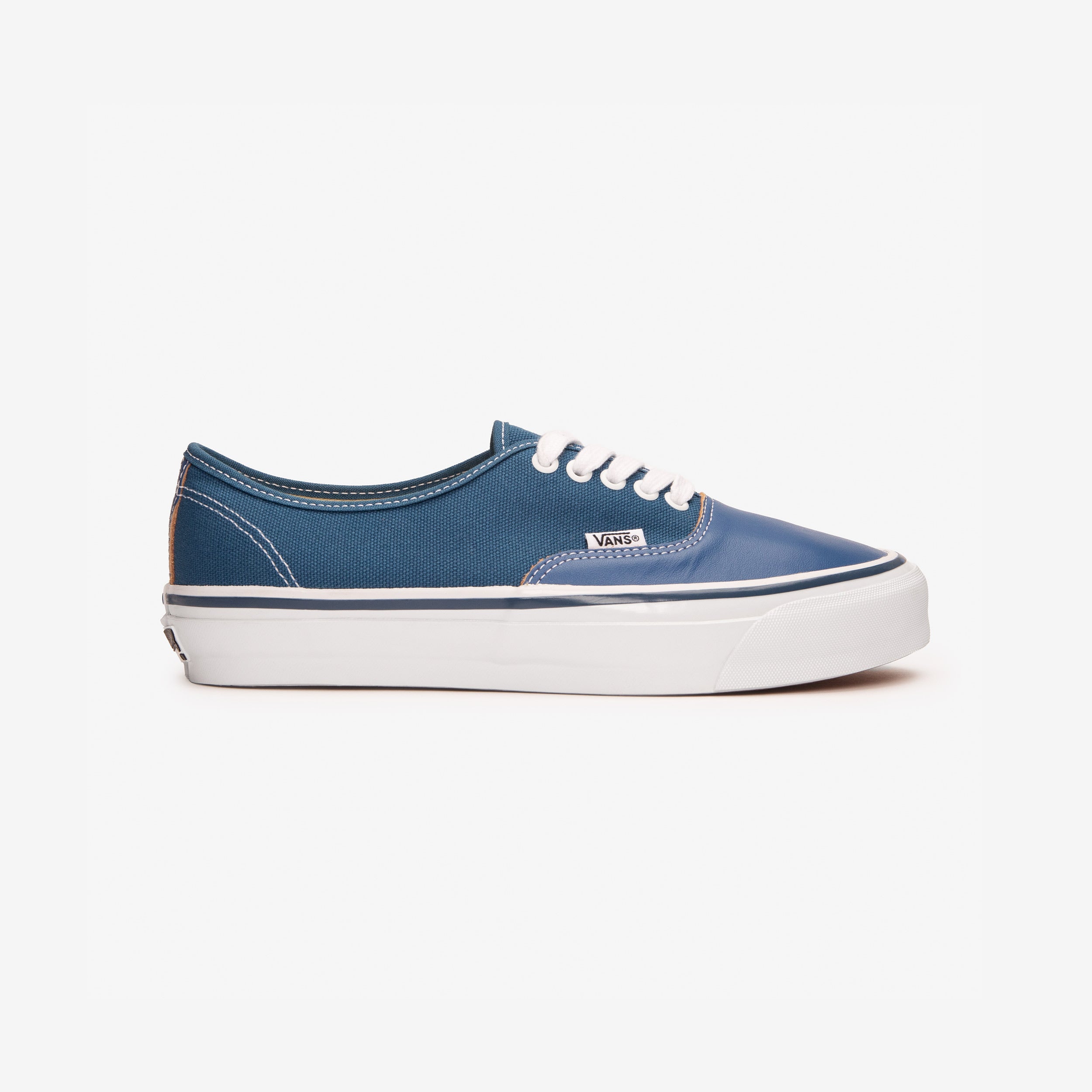 OTW Authentic 44